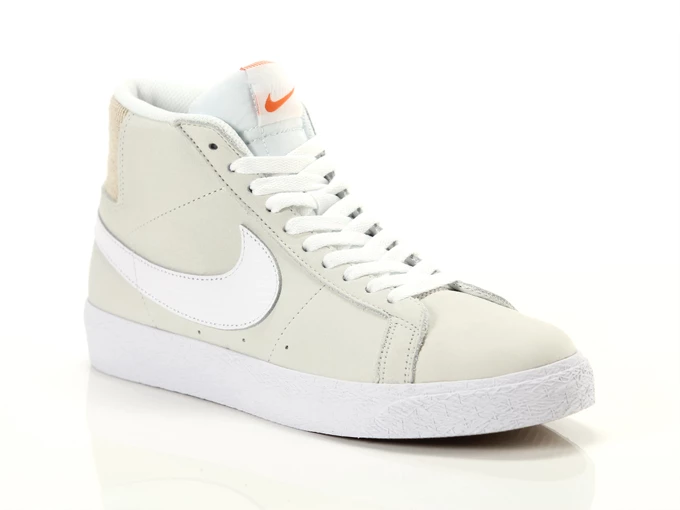  Sb Zoom Blazer Mid Iso - Sneakers unisex uomo Nike. Disponibile in diverse taglie: 36, 37, 38, 39 e colori bianco, grigio chiar