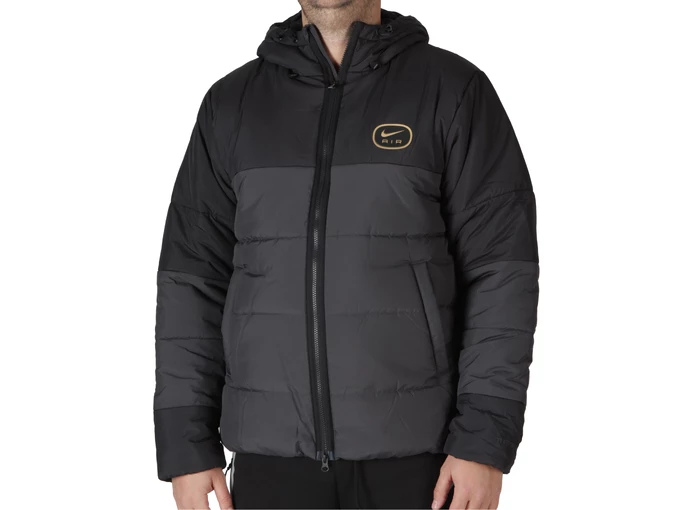  M NSW SW AIR SYN FILL JKT - Giacche uomo Nike. Disponibile in diverse taglie: l e colori grigio, nero. YOUSPORTY.