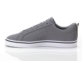  VS PACE 2.0 GREY - Sneakers uomo Adidas. Disponibile in diverse taglie: 46 e colori grigio, bianco, nero. YOUSPORTY.