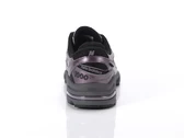  1000 - Sneakers uomo New Balance. Disponibile in diverse taglie: 46, 40, 41, 42, 43, 44, 45, 47 e colori viola, argento, nero. 