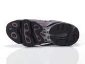  1000 - Sneakers uomo New Balance. Disponibile in diverse taglie: 46, 40, 41, 42, 43, 44, 45, 47 e colori viola, argento, nero. 