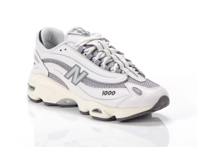  1000 - Sneakers uomo New Balance. Disponibile in diverse taglie: 40, 36, 37, 38, 39 e colori grigio. YOUSPORTY.