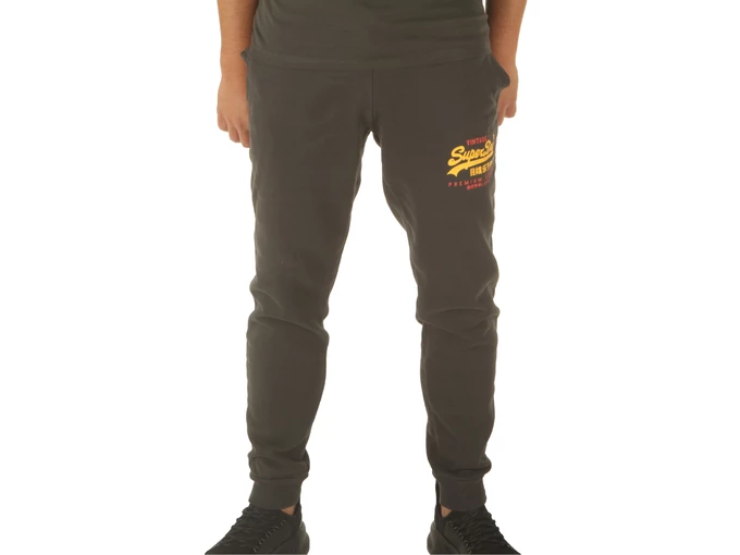  Classic Vl Heritage Jogger Washed Black - Pantaloni uomo Superdry. Disponibile in diverse taglie: l, m, s, xl, xxl e colori gri