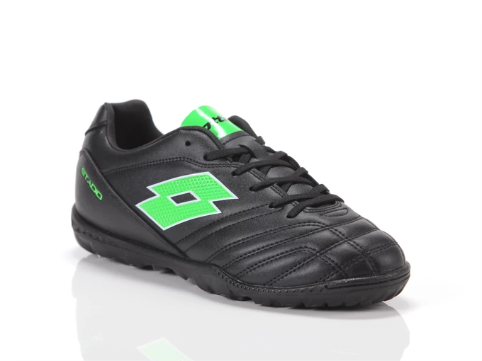  Stadio 705 TF JR - Calcio ragazzo Lotto. Disponibile in diverse taglie: 36, 37, 38 e colori nero, verde. YOUSPORTY.