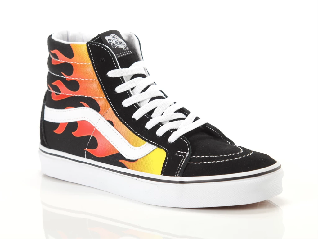  Sk8 Hi Reissue Black - Sneakers uomo Vans. Disponibile in diverse taglie: 40, 43, 36, 37, 38, 39 e colori giallo, rosso, nero. 