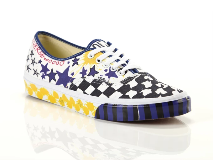  Authentic - Sneakers unisex Vans. Disponibile in diverse taglie: 42, 36 e colori giallo, viola, bianco. YOUSPORTY.