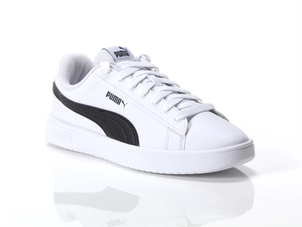  Puma Rickie Classic JR - Sneakers donna/ragazzi Puma. Disponibile in diverse taglie: 36, 37, 38, 39 e colori bianco, nero. YOUS