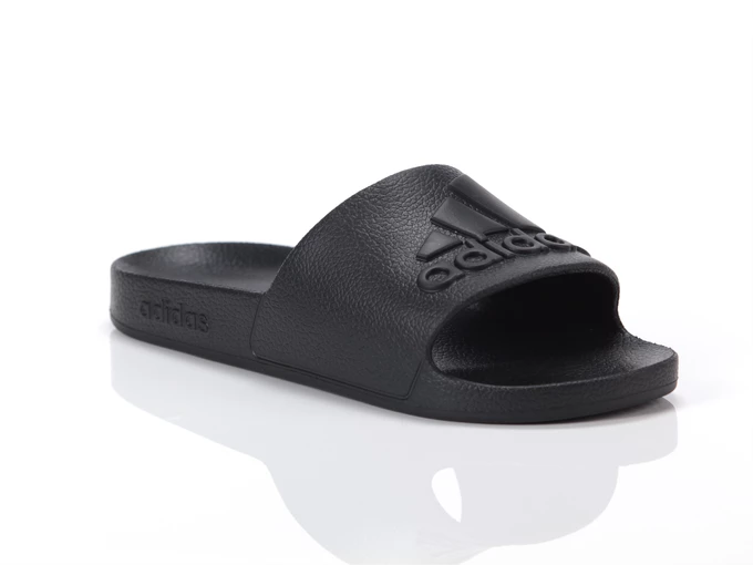  Adilette Aqua - Ciabatte unisex Adidas. Disponibile in diverse taglie: 46, 40, 41, 42, 43, 44, 45, 38, 39 e colori nero. YOUSPO