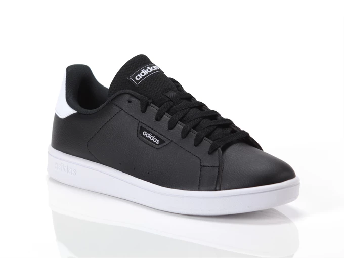  URBAN COURT CORE - Sneakers uomo Adidas. Disponibile in diverse taglie: 46, 41, 42, 43, 44, 45 e colori bianco, nero. YOUSPORTY
