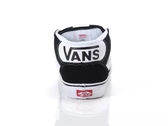  Knu Mid Black/True White - Sneakers uomo Vans. Disponibile in diverse taglie: 40, 44 e colori bianco, nero. YOUSPORTY.