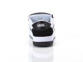  Hylane Black White - Sneakers uomo Vans. Disponibile in diverse taglie: 43, 44 e colori bianco, nero. YOUSPORTY.
