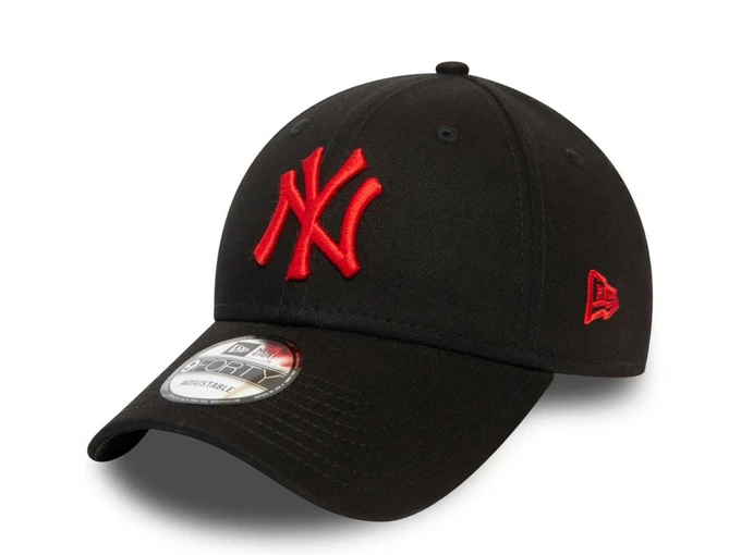 New Era New York Yankees Black League Essential 9Forty League adult unisex